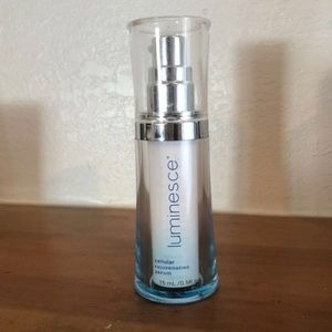 Serum Jeunesse Luminesce
